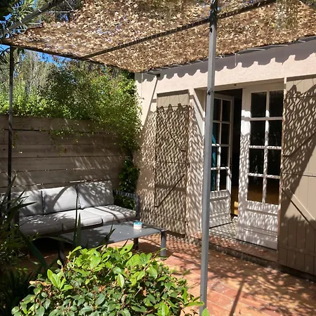 La Vagabonde Nocleg ze śniadaniem Saint-Tropez